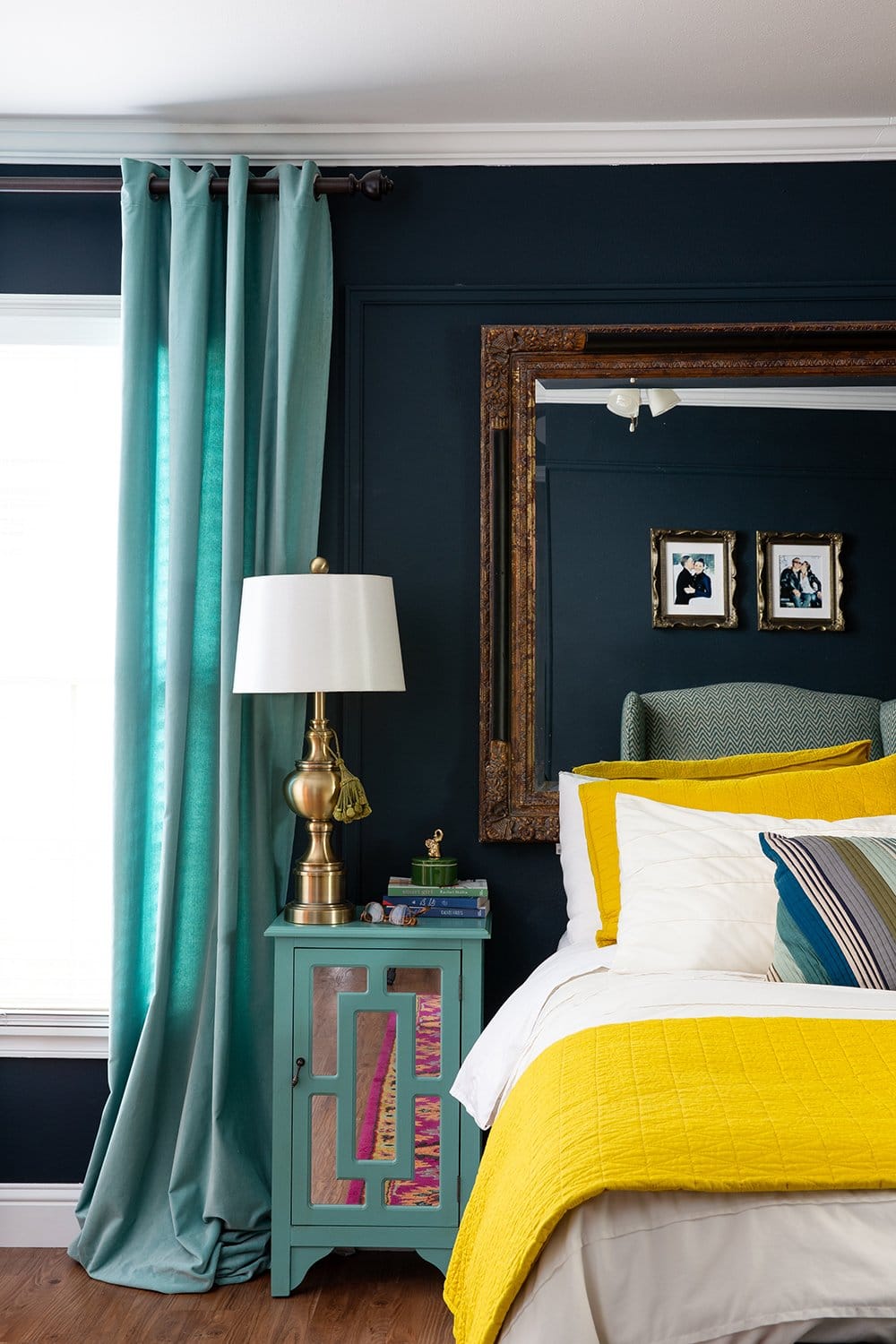 Pretty navy bedroom walls!