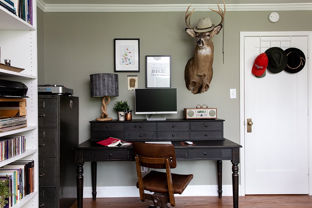 Before and After: A Husband And Wife's Home Offices in Waco, Texas