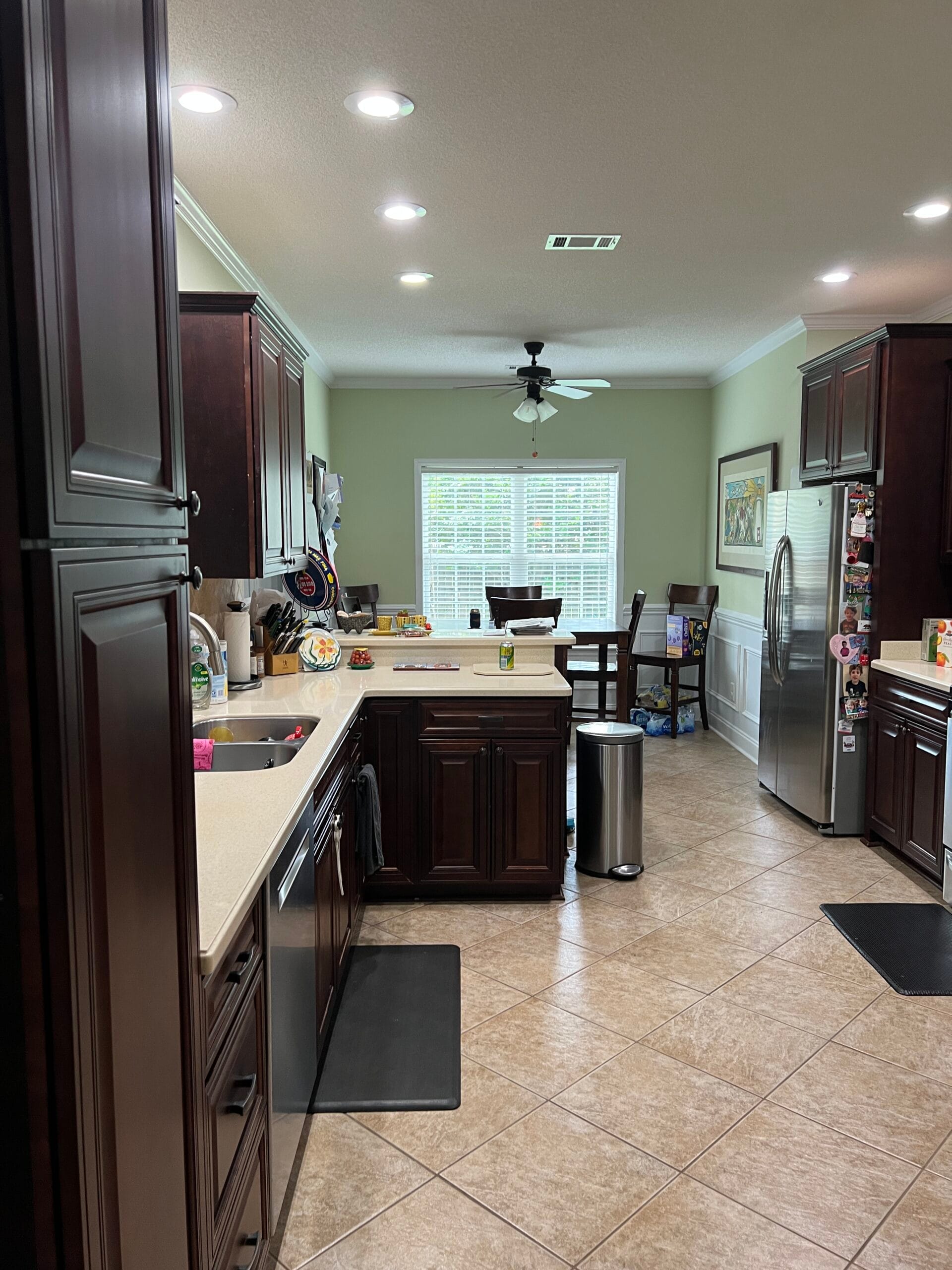 A builder's beige kitchen, re-designed by Lesley Myrick Interior Design