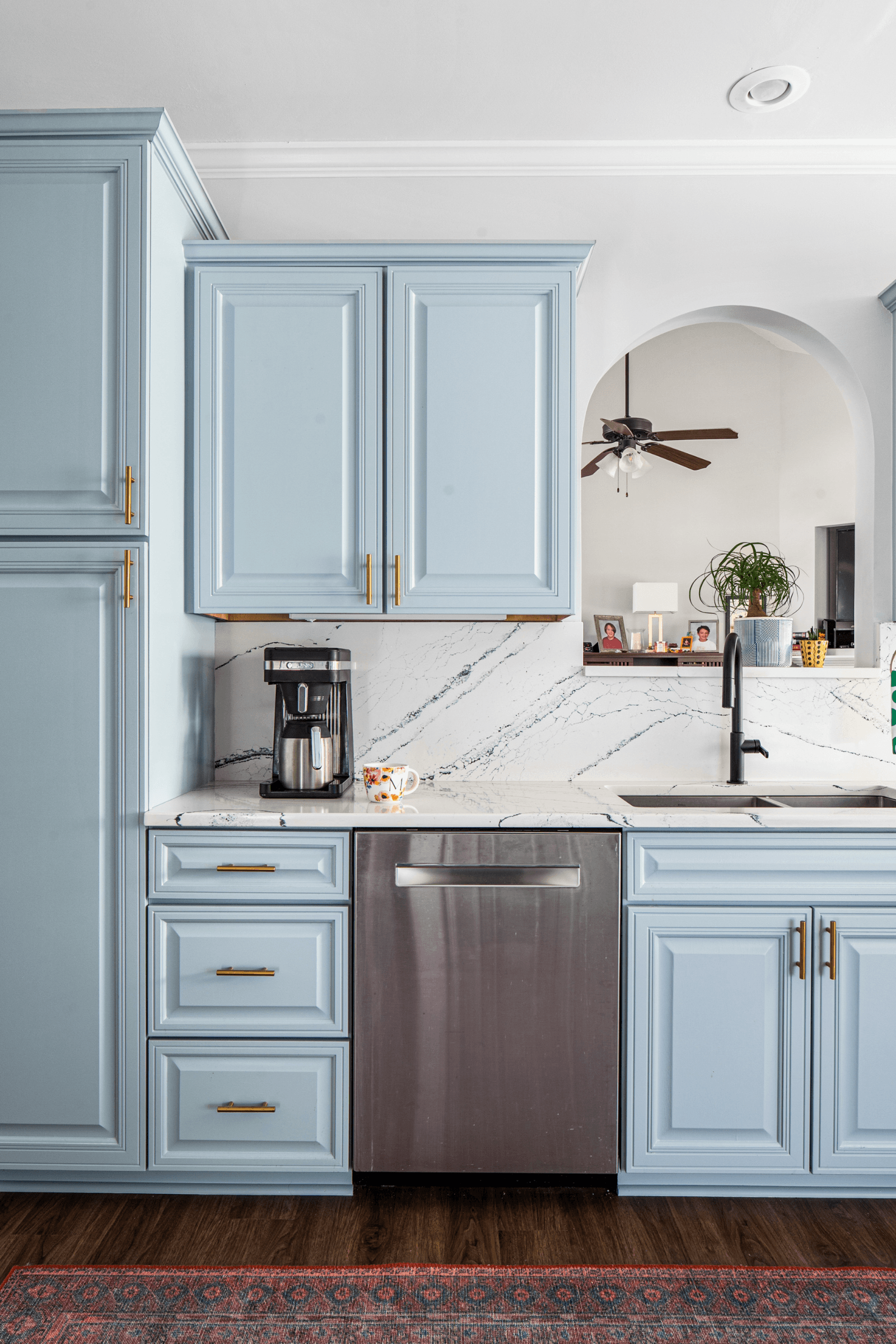 Before and After: Builder's Beige Kitchen Refresh - Lesley Myrick