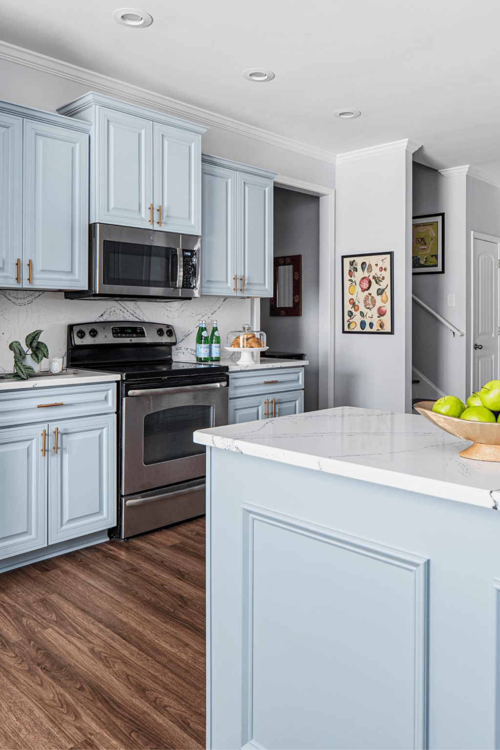 Before and After Builder's Beige Kitchen Refresh Lesley Myrick