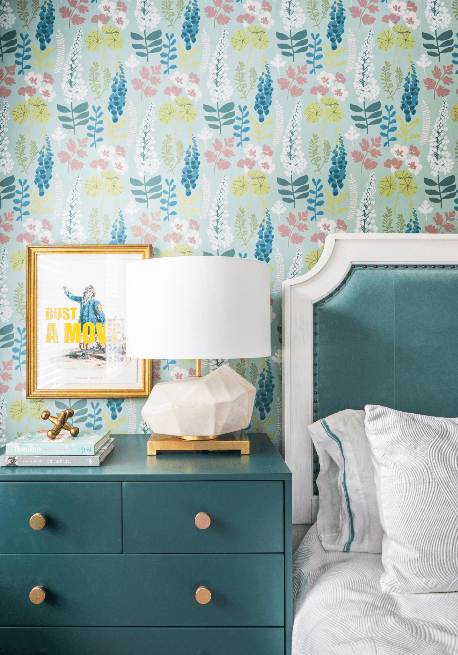 macon-historic-home-guest-bedroom-floral-7 macon-historic-home-guest-bedroom-floral-7